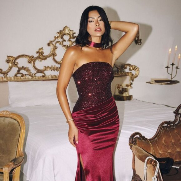 New Strapless Long Sequins Embellished Sheath Dress w/ Pleated Details CD T609 - Picture 3 of 6